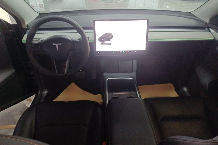 Used Tesla Model Y 2023 Rear-Wheel-Drive Version
