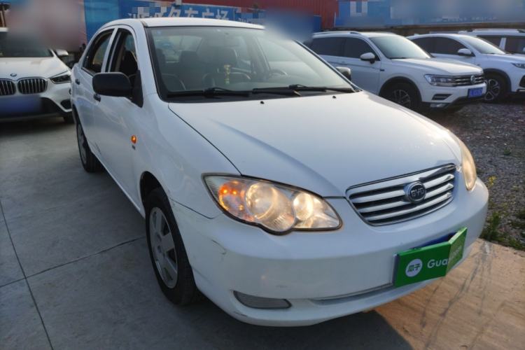 Used BYD F3 2012 Energy-Saving Model 1.5L Manual Comfort Version Front Right 45 Deg