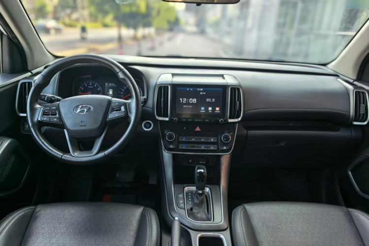 Used Hyundai ix35 2019 2.0L Automatic 2WD Zhiyong·Changxiang Edition China VI Standard