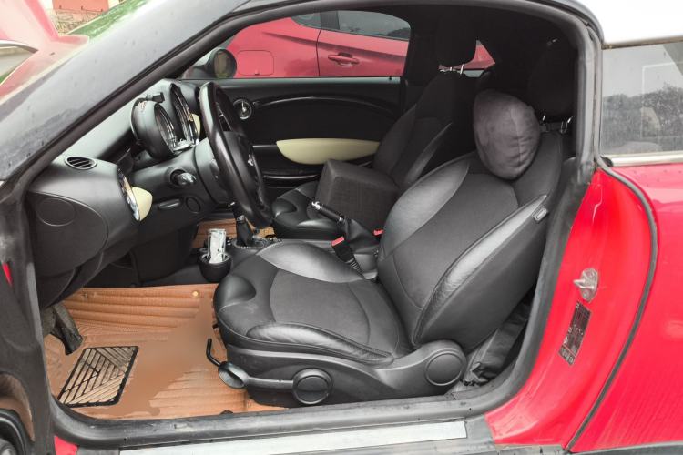Used MINI Coupe 2012 1.6L COOPER Left Front Seat