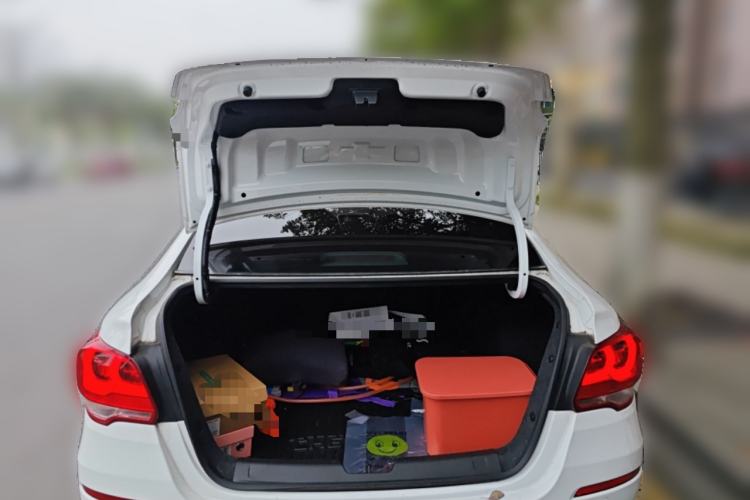 Used Chevrolet Cavalier 2018 320 Automatic Xinyue Edition Trunk