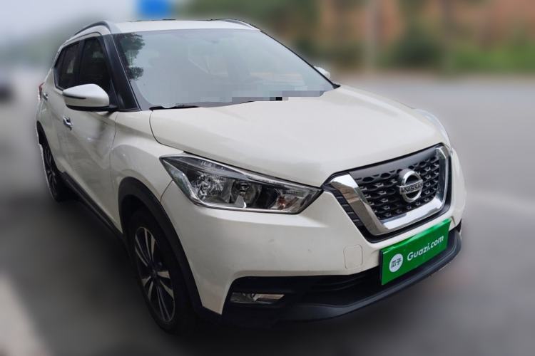 Used Nissan Kicks 2018 1.5L CVT Smart Connect Luxury Edition
