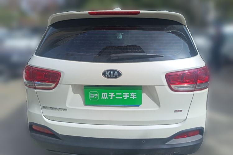 Used Kia Sorento 2016 Sorento L 2.4L Gasoline 4WD Custom Edition 7 Seats China IV Standard Rear