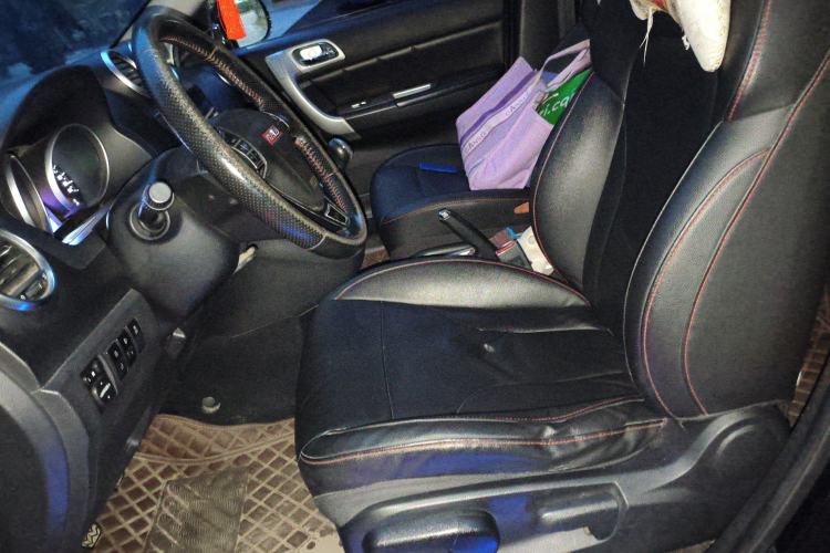 Used Haval H6 2015 Upgraded Model 1.5T Manual Two-Wheel Drive Elite Version