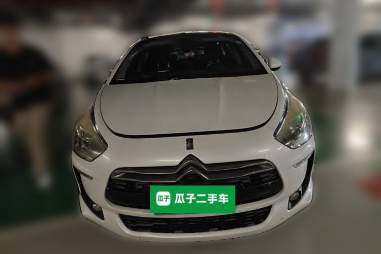 Used DS 5 2013 1.6T Luxury Edition THP160