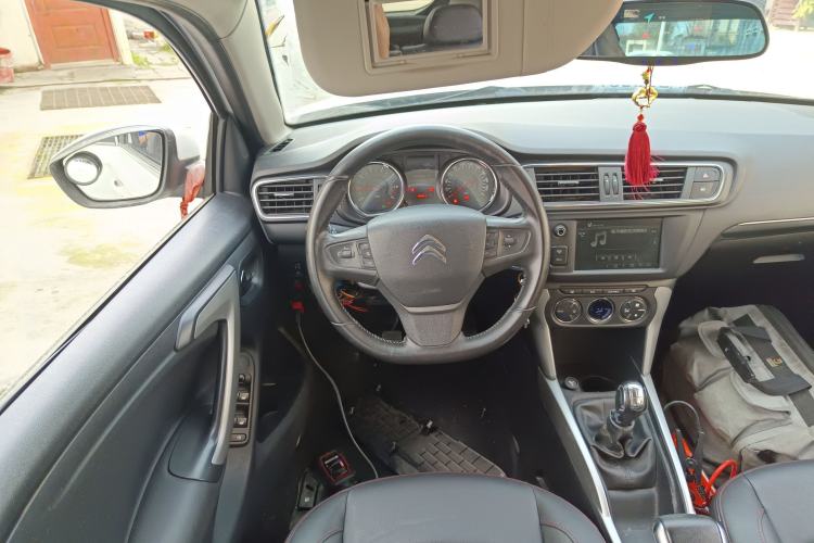 Used Citroen C3-XR 2015 1.6L Manual Pioneer Model Steering Wheel