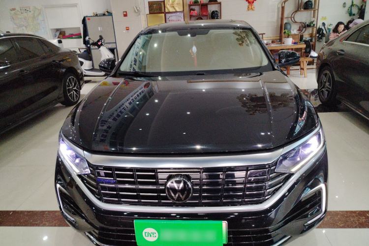 Used Volkswagen Passat New Energy 2023 430 PHEV Hybrid Elite Edition Front