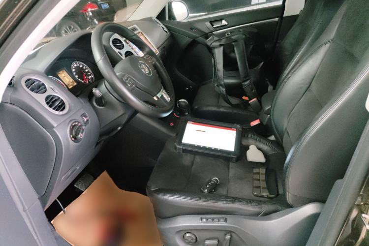 Used Volkswagen Tiguan L 2013 2.0 TSI Automatic All-Wheel-Drive Flagship Edition