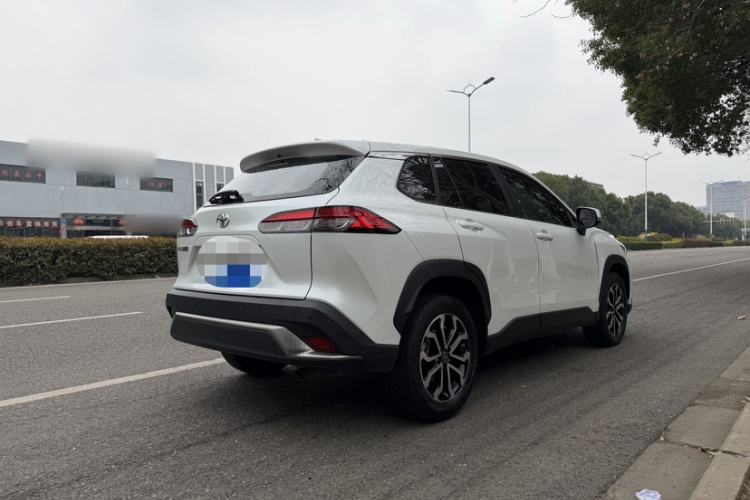 Used Toyota FRONTLANDER 2022 2.0L CVT Luxury Edition