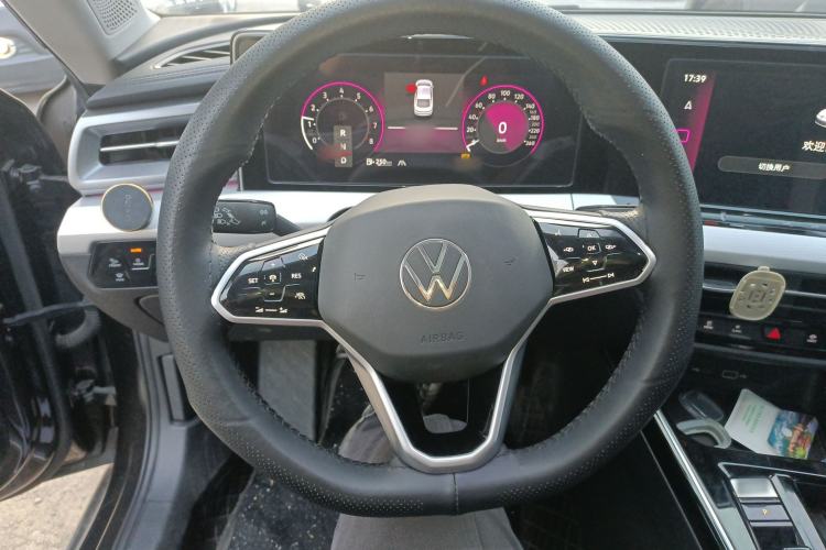 Used Volkswagen Lamando 2023 Lavida L 280TSI DSG Cool & Spicy Edition Steering Wheel