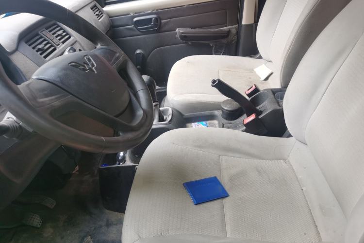 Used Wuling Rongguang 2014 1.5L S Base Version Left Front Seat