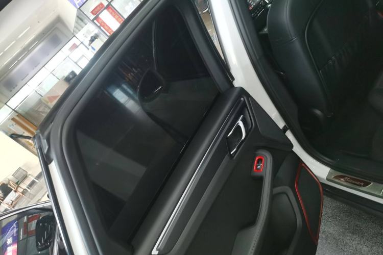 Used Porsche Macan 2017 Macan 2.0T