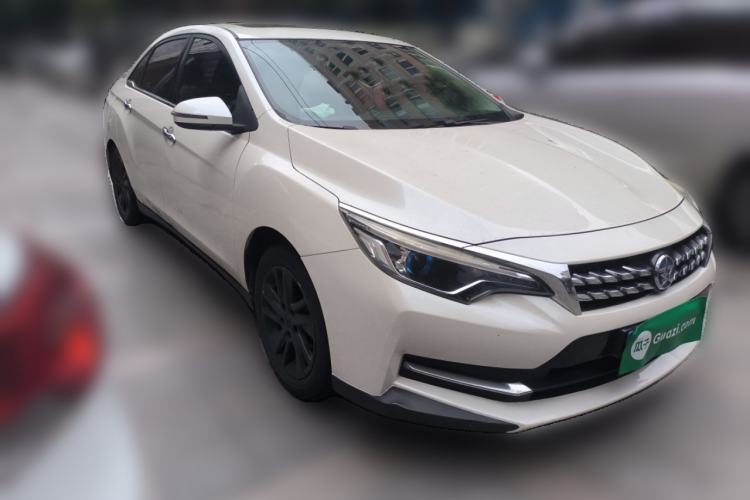 Used Venucia D60 2018 1.6L CVT Smart Connect Elite Edition