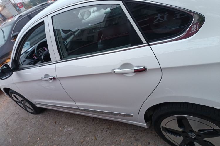 Used Dongfeng Aeolus E70 2021 Revised Version 360H Battery-Swap Edition