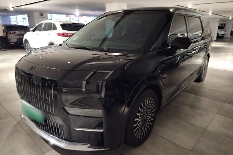 Used Zeekr 009 2024 7-Seater Aisle Version 108 kWh