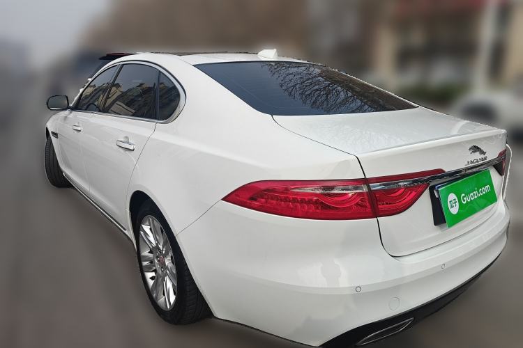 Used Jaguar XFL 2018 XFL 2.0T 250 PS Luxury Edition
