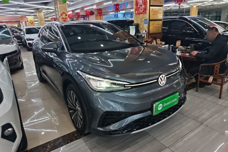 Used Volkswagen ID.4 X 2023 Smart Enjoyment Long-Range Version Front Right 45 Deg