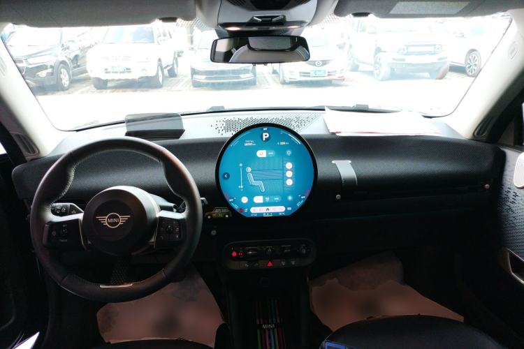 Used MINI Electric COOPER 2024 452km COOPER SE Artist
