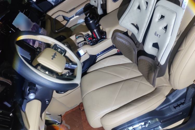 Used Formula Leopard 8 2025 Smart & Brave Flagship Edition 6 Seats