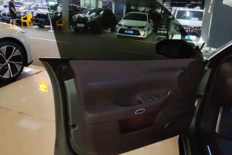 Used Nio ET7 2023 100kWh Signature Edition