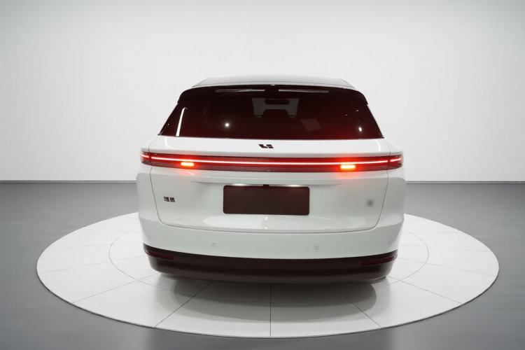 Used Li Auto i6 2025 Model Two-Wheel-Drive Standard Type