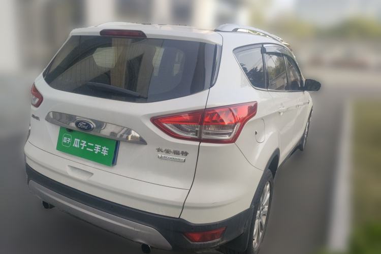 Used Ford Kuga 2013 1.6L GTDi Two-Wheel-Drive Trend Model