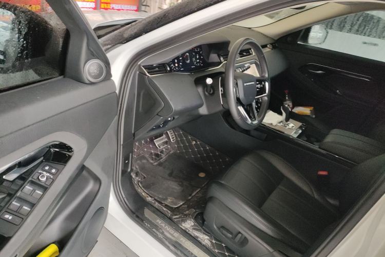 Used Land Rover Range Rover Evoque 2021 Range Rover Velar L 249PS R-Dynamic First Edition