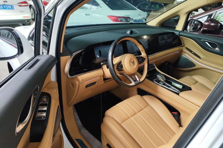 Used VOYAH Dream 2024 PHEV Extended-Range Premium Edition