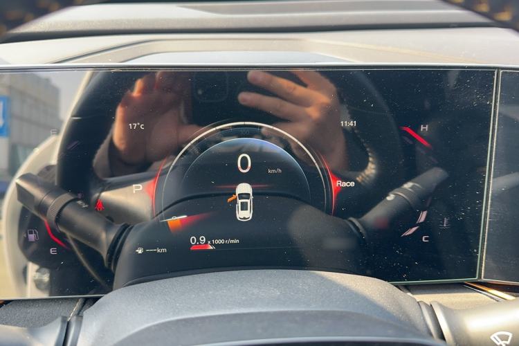 Used CHANGAN OSHAN X5 PLUS 2023 Revised 1.5T DCT Pioneer Edition Instrument Cluster