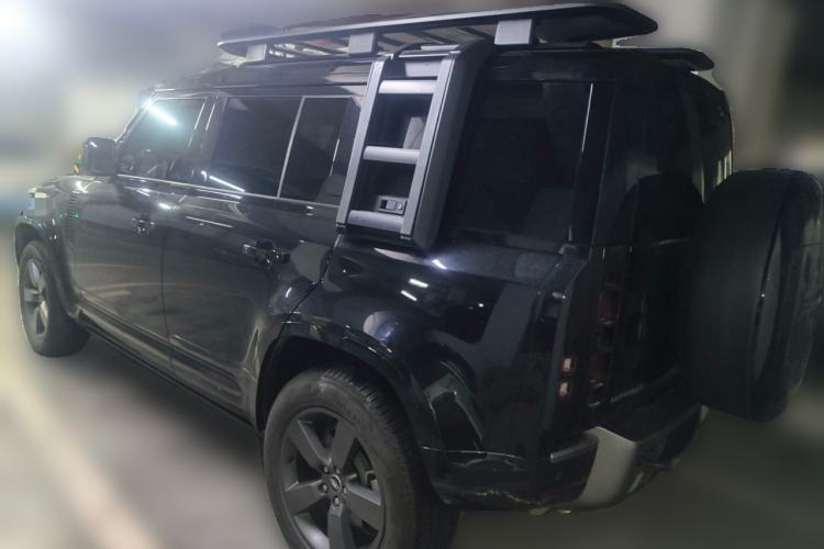 Used Land Rover Defender 2025 110 3.0T P400 – Dynamic HSE Rear Left 45 Deg