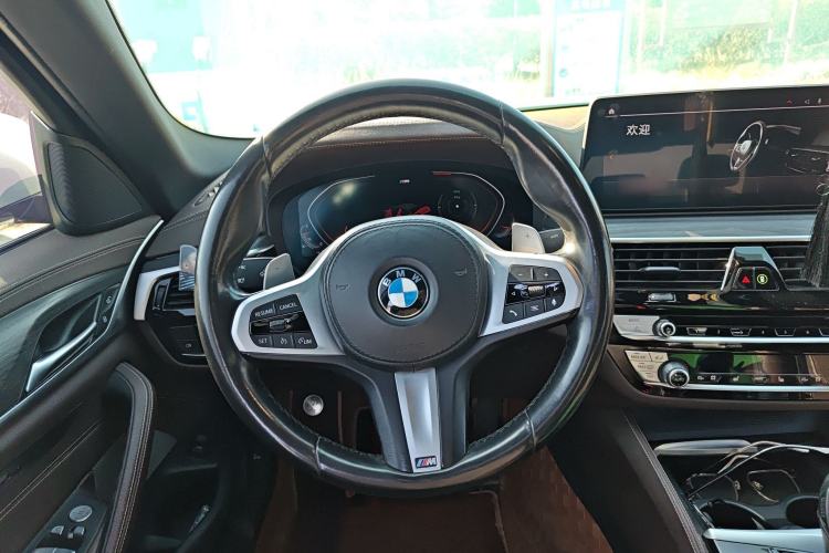 Used BMW 5 Series 2021 Facelifted 530Li Leading Edition M Sport Package
