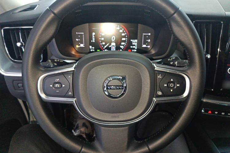 Used Volvo XC60 2020 T5 4x4 Zhiyi Luxury Edition