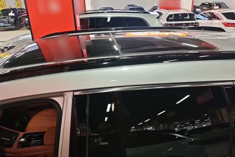 Used Hima AITO M7 2024 1.5T Intelligent Driving All-Wheel Drive Pro Version 5 Seats Ternary Lithium Battery
