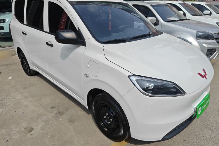 Used Wuling Hongguang New Energy 2024 All-Electric Model 300KM Standard Version Exterior 1