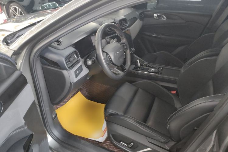 Used Lynk & Co 03 2022 1.5TD DCT JingPlus Left Front Seat