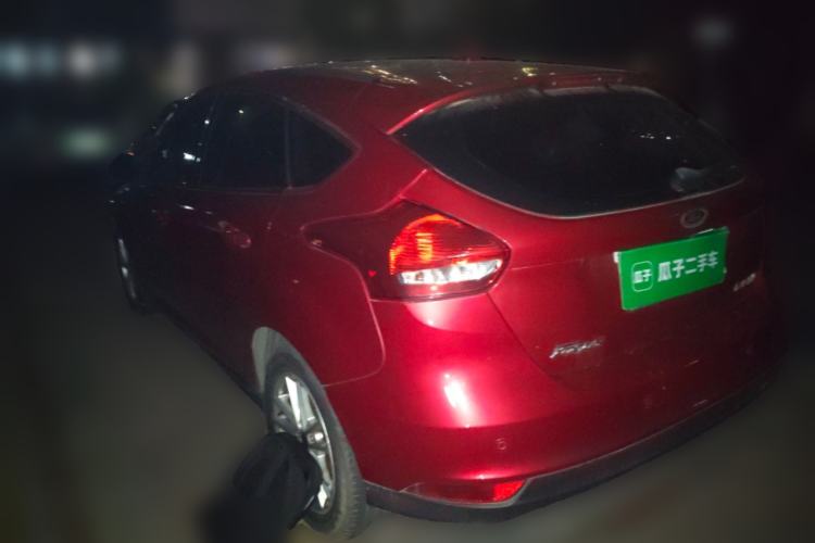 Used Ford Focus 2017 Hatchback 1.6L Automatic Fashion Edition Smart Drive Version
