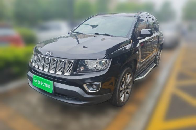 Used Jeep Compass 2015 2.0L Two-Wheel Drive Luxury Edition Guazi used car, China used car export, Used car for sale, Used Jeep cars, Cheapest cars for sale