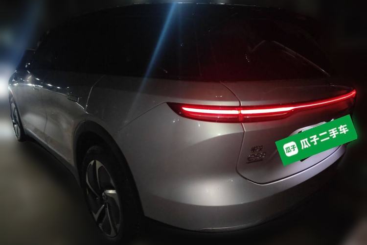 Used Nio ES8 2023 75 kWh Executive Edition
