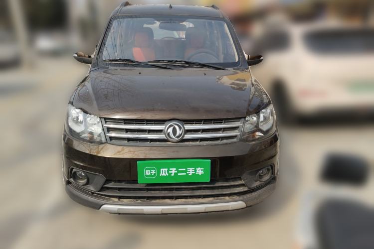 Used Dongfeng Fengon 360 2015 1.5L Manual Comfort II 7-Seater