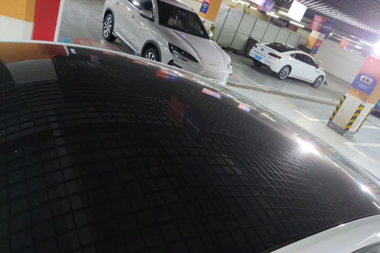 Used Tesla Model Y 2021 Long-Range All-Wheel-Drive Version
