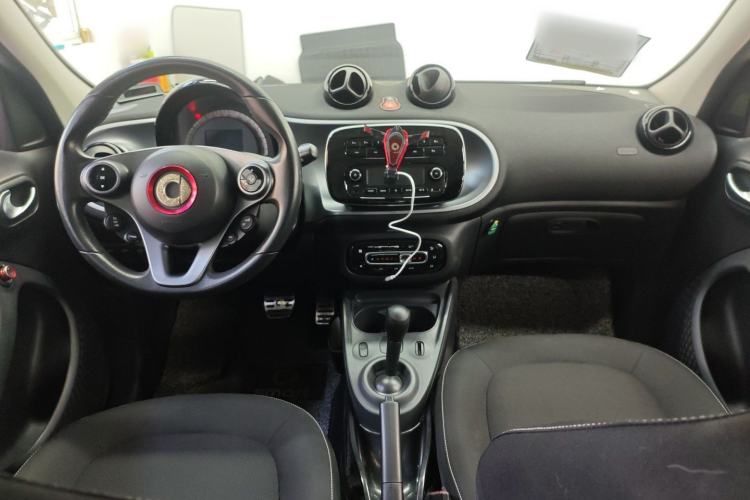 Used smart forfour 2016 1.0L 52 kW Passion Edition