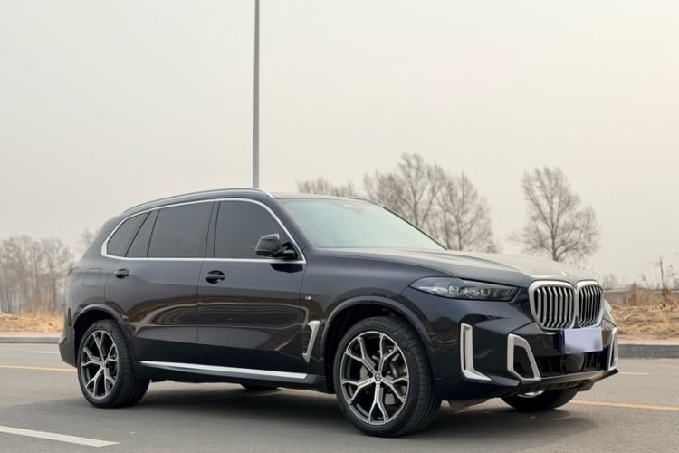 Used BMW X5 2023 xDrive 30Li Luxury M Sport Package