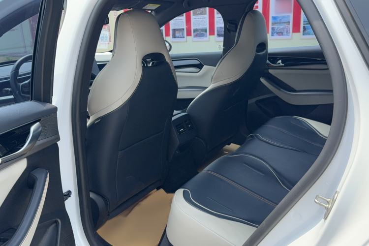 Used BYD Qin PLUS 2021 EV 500KM Luxury Model
