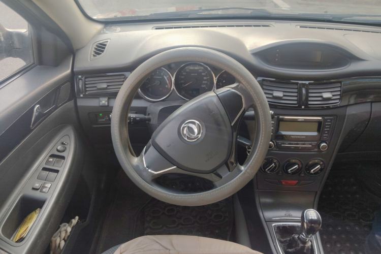 Used Dongfeng Aeolus S30 2014 1.6L Manual Zunya CNG Model