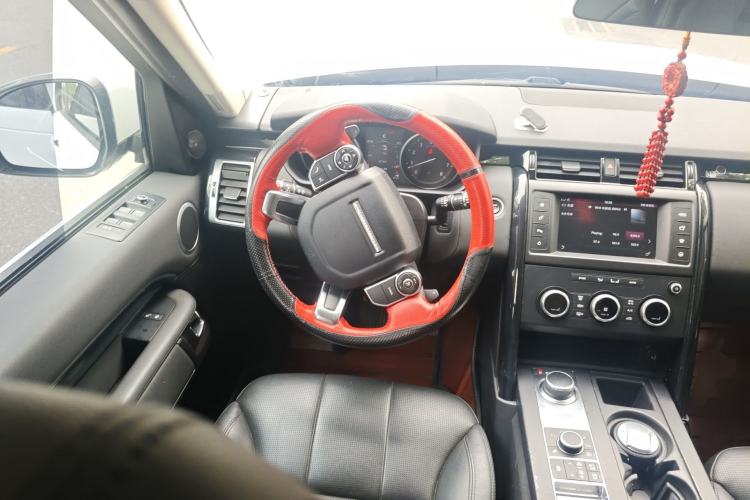 Used Land Rover Discovery 2017 3.0 SC V6 SE