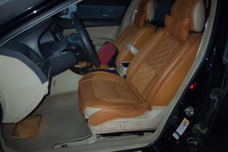 Used BYD G6 2011 1.5T Manual Luxury Edition
