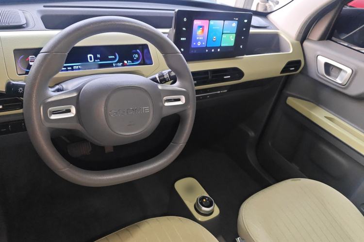 Used Geely Galaxy Panda 2023 Panda Mini 200km Endurance Bear