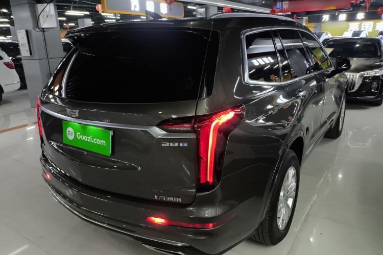 Used Cadillac XT6 2022 2.0T Six-Seater Four-Wheel-Drive Luxury Version