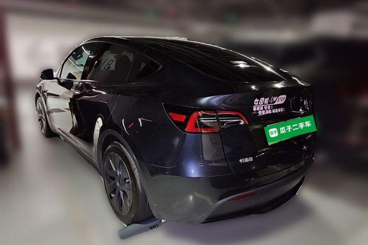 Used Tesla Model Y 2024 Rear-Wheel-Drive Version Rear Left 45 Deg