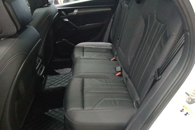 Used Audi Q5L 2023 40T Luxury Dynamic Model